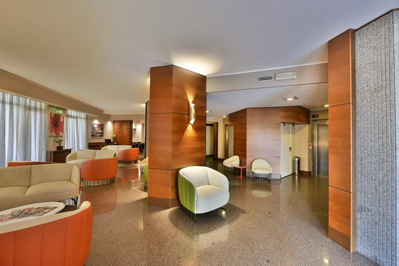 BB Hotels Smarthotel Re Milano Nord Sesto San Giovanni Buitenkant foto